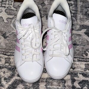 Adidas Women's White and Light Pink Sneakers